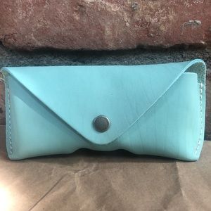 Portland Leather Goods Sunglasses case Mint